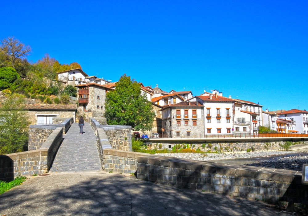 hostal casa otsoa en ezcaroz